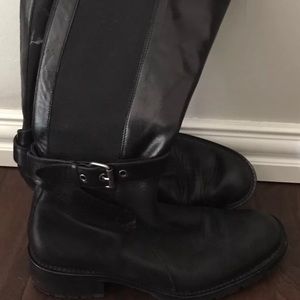 SFB black leather boots